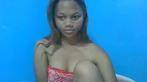 Snapshot of sallywett chatting on February 2, 4:05 am SallyWett online show from February 2, 4:05 am