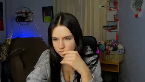 Snapshot of salma_velvet chatting on June 15, 12:18 pm Salma online show from June 15, 12:18 pm