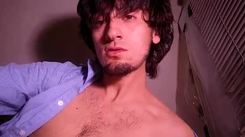 salmonman1305 online show from February 13, 5:16 am