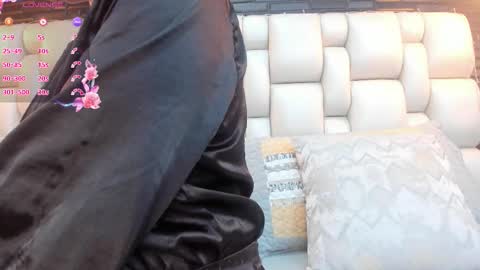 salome online show from January 13, 2:00 pm