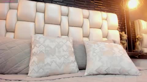 salome online show from February 7, 4:00 pm