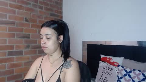   online show from November 23, 1:44 pm