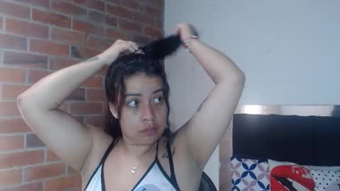   online show from January 7, 4:31 pm