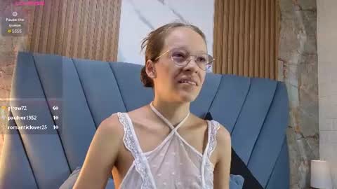 salome_cruxx online show from June 18, 11:47 am
