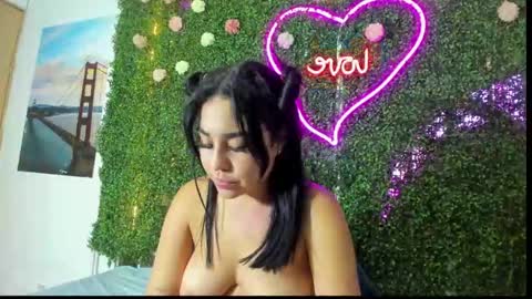 Snapshot of salome_domi chatting on December 5, 7:49 pm salome online show from December 5, 7:49 pm