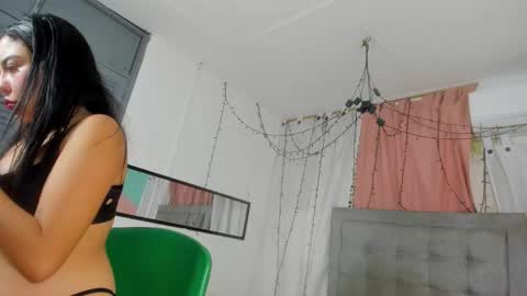 Snapshot of salome_domi chatting on September 30, 8:30 am salome online show from September 30, 8:30 am