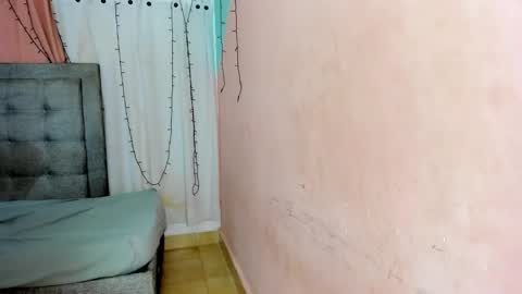 Snapshot of salome_domi chatting on November 1, 4:31 pm salome online show from November 1, 4:31 pm