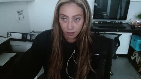 salome_drasin online show from March 2, 2:57 pm