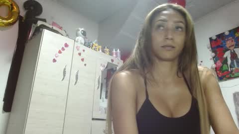 salome_drasin online show from March 17, 7:01 am
