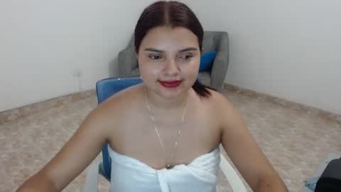 Snapshot of salome_gonzales_ chatting on December 6, 9:02 pm Salome online show from December 6, 9:02 pm