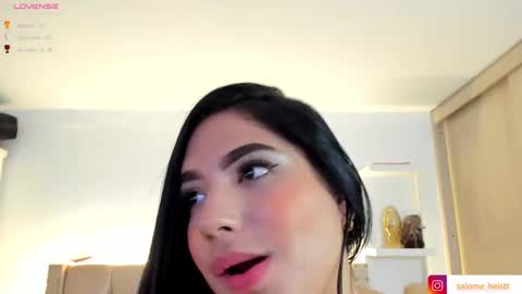 Snapshot of salome_heistt chatting on February 18, 7:10 am sara online show from February 18, 7:10 am