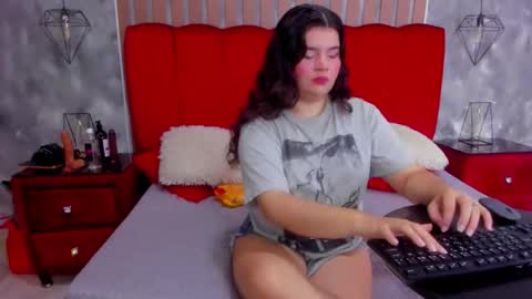 SalomeEvanz online show from May 24, 2:11 pm