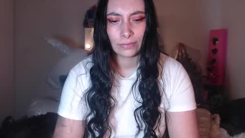 Snapshot of salomefox2 chatting on December 21, 4:52 am yenny online show from December 21, 4:52 am