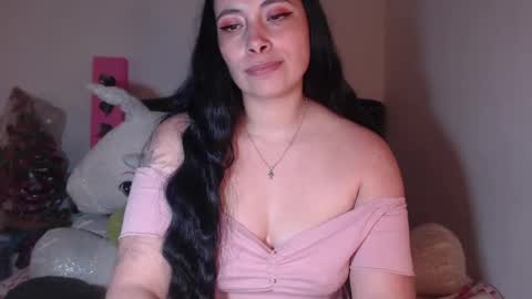 Snapshot of salomefox2 chatting on February 15, 7:27 am yenny online show from February 15, 7:27 am