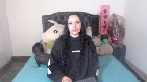 Snapshot of salomefox2 chatting on November 26, 3:51 am yenny online show from November 26, 3:51 am