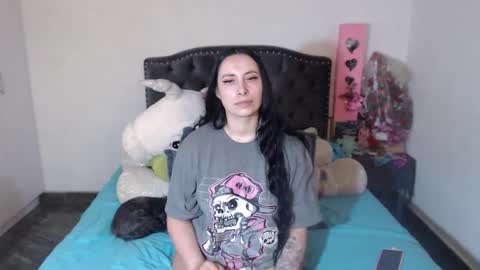 yenny online show from February 19, 5:03 am