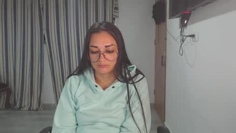 Snapshot of salomesaints chatting on October 17, 1:53 am salome online show from October 17, 1:53 am