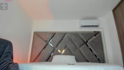 Salomme Cruz online show from December 19, 8:38 pm