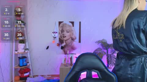 Snapshot of saloomee__ chatting on November 24, 11:10 am SALOME online show from November 24, 11:10 am