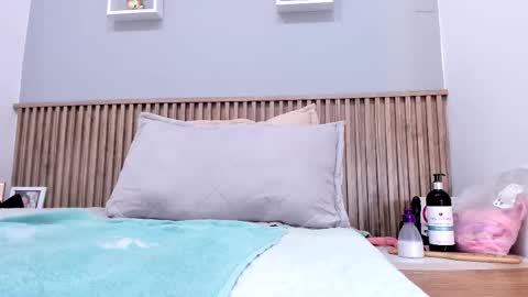 Snapshot of saloomem chatting on November 15, 10:34 am Salome online show from November 15, 10:34 am