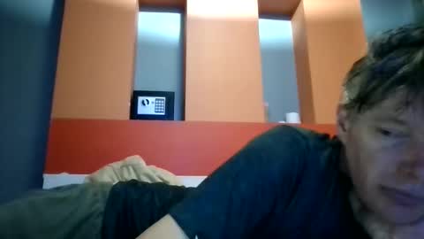 Snapshot of salsapaulus chatting on February 17, 9:03 am salsapaulus online show from February 17, 9:03 am