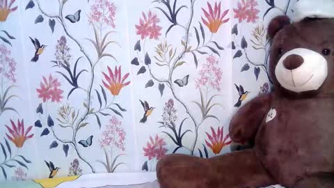 Snapshot of saltwatermuse chatting on October 11, 6:50 pm Ask me online show from October 11, 6:50 pm