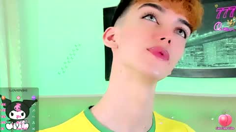 salvatore_boom online show from May 1, 1:16 pm