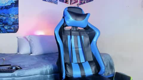   online show from February 27, 12:54 am