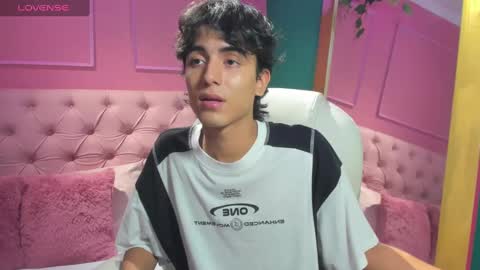 salvatore  online show from January 8, 1:42 am