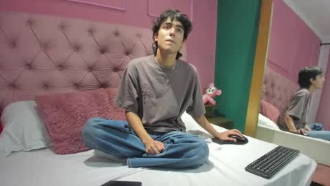 salvatore  online show from January 12, 8:57 pm