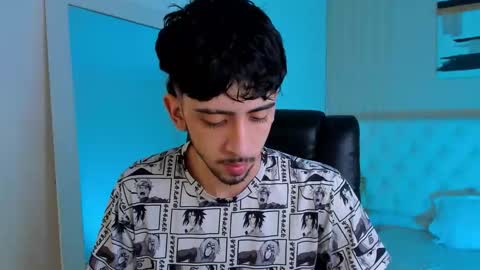 salvatore  online show from September 23, 8:23 pm