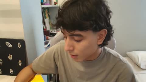 salvatore_montt online show from October 17, 9:17 pm