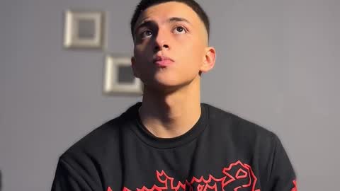 Salvatore online show from March 4, 3:01 am