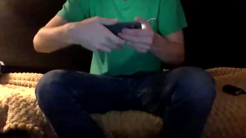 Snapshot of salvcypress chatting on March 19, 2:04 am salvcypress online show from March 19, 2:04 am