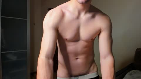 BACK IN 2 WEEKS online show from February 13, 4:41 am