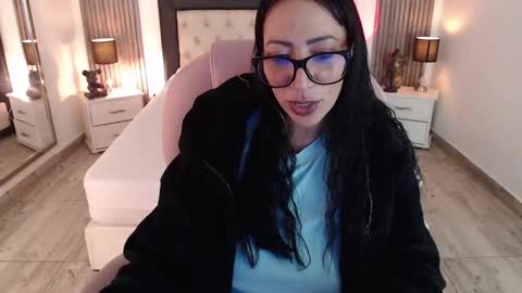 SAM MANSON online show from February 22, 3:25 pm