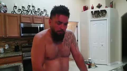 Snapshot of sam_papithebarber chatting on October 24, 5:59 am sam_papithebarber online show from October 24, 5:59 am