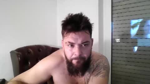 Snapshot of sam_papithebarber chatting on December 4, 4:55 am sam_papithebarber online show from December 4, 4:55 am