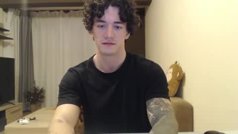 Snapshot of sam_winchest chatting on January 12, 2:45 am Sam online show from January 12, 2:45 am