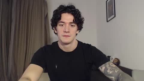 Snapshot of sam_winchest chatting on October 21, 11:49 pm Sam online show from October 21, 11:49 pm