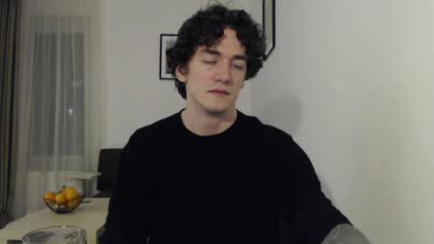 Sam online show from March 31, 10:54 pm