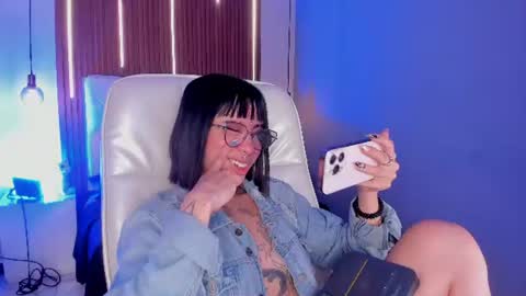 Snapshot of samabiecrussie chatting on June 11, 11:03 pm samabiecrussie online show from June 11, 11:03 pm