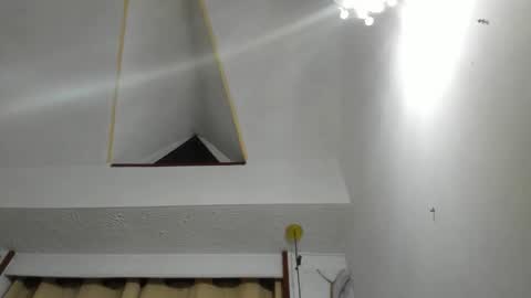 samaelandlilitt online show from December 17, 7:03 am