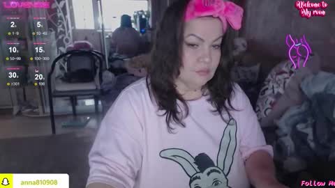 Snapshot of samanta_shy chatting on December 16, 12:32 pm Marry online show from December 16, 12:32 pm