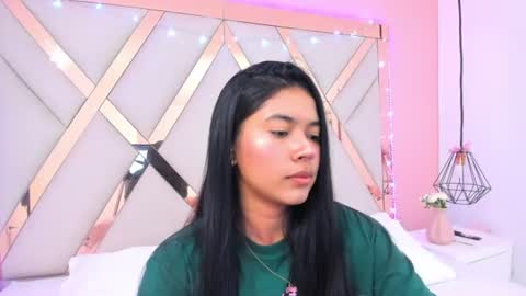 sam  online show from June 25, 4:34 am