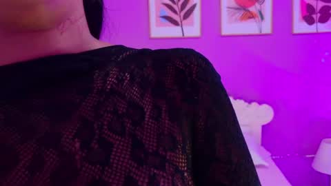 samantakane online show from May 20, 3:45 am