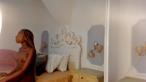 Snapshot of samantamarquez chatting on February 6, 1:38 am Samanta online show from February 6, 1:38 am