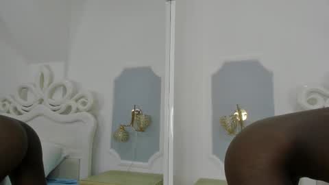 Snapshot of samantamarquez chatting on February 10, 10:19 pm Samanta online show from February 10, 10:19 pm