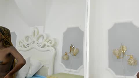 Snapshot of samantamarquez chatting on February 11, 1:20 am Samanta online show from February 11, 1:20 am