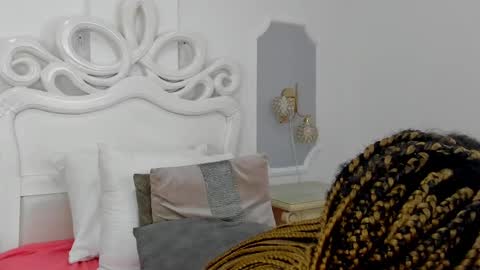 Snapshot of samantamarquez chatting on February 13, 10:33 pm Samanta online show from February 13, 10:33 pm